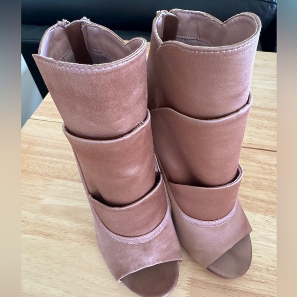 Shoedazzle Women’s Size 7.5 JOJO dusty pink Open Toe Booties w/ 4 inch heels - Picture 11 of 11